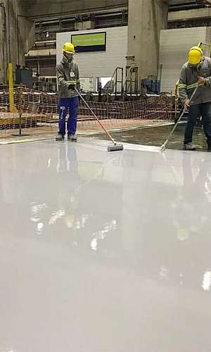 Revestimento autonivelante uretano Revestimento autonivelante uretano